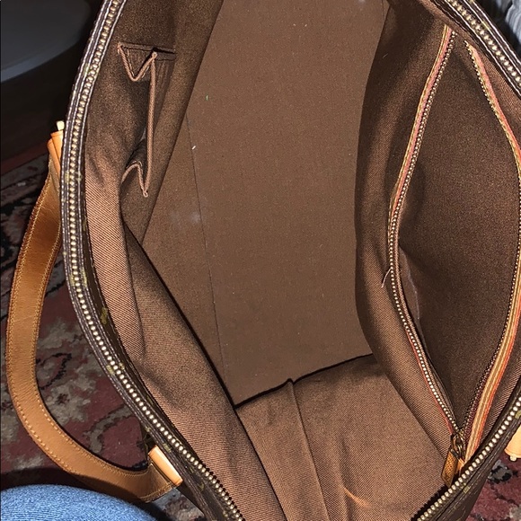 AUTHENTIC Louis Vuitton Monogram Cabas Mezzo - Picture 8 of 8